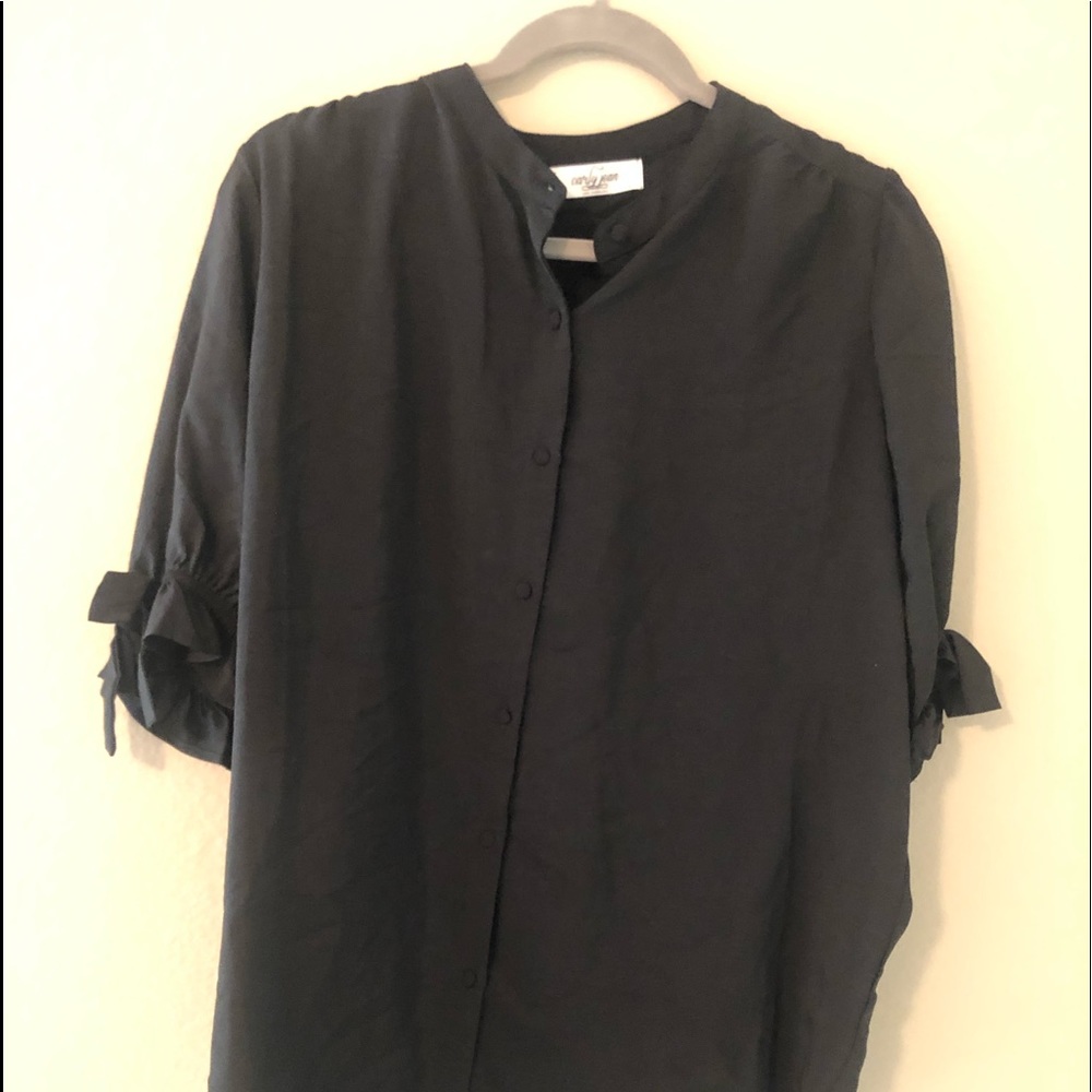 Carly Jean Los Angeles blouse